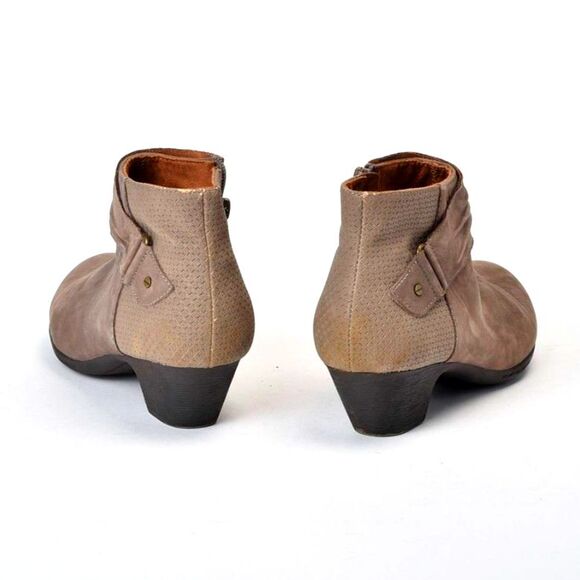 Rockport Women's Brynn Rouched Ankle Boot Tan Size 9 - Picture 4 of 5